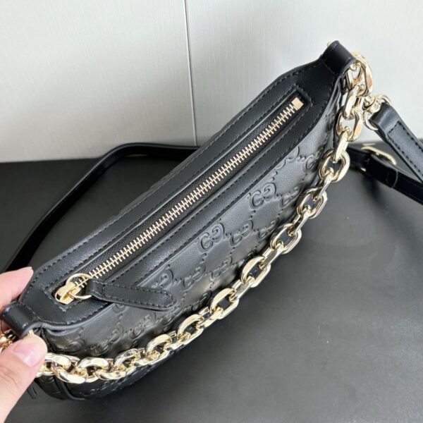 Iconic GG Handbag 815409