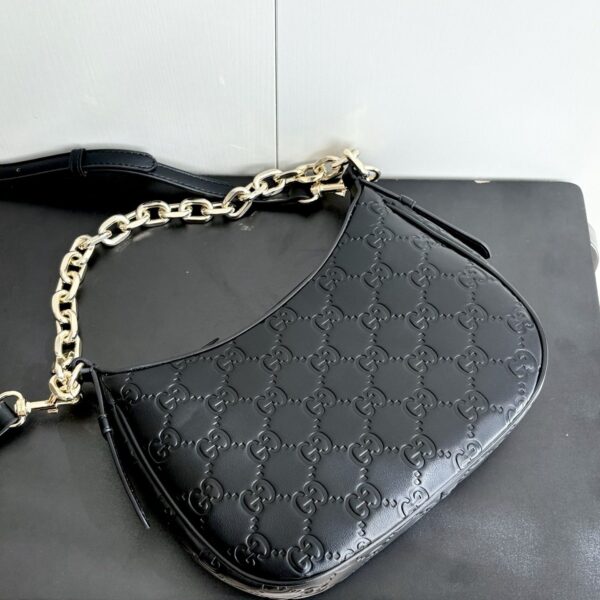 Iconic GG Handbag 815409