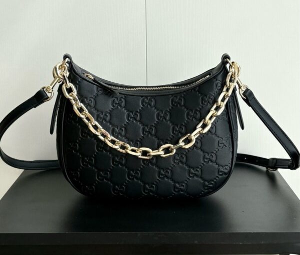 Iconic GG Handbag 815409