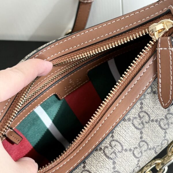 Iconic GG Handbag 815409