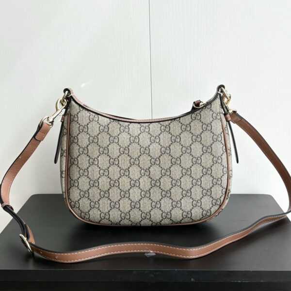 Iconic GG Handbag 815409