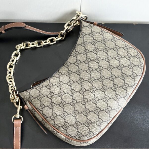 Iconic GG Handbag 815409