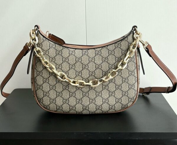 Iconic GG Handbag 815409