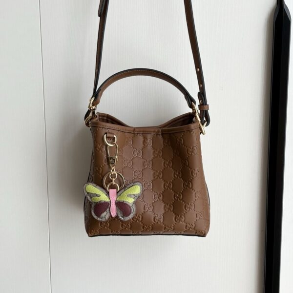 Iconic GG Handbag 815118