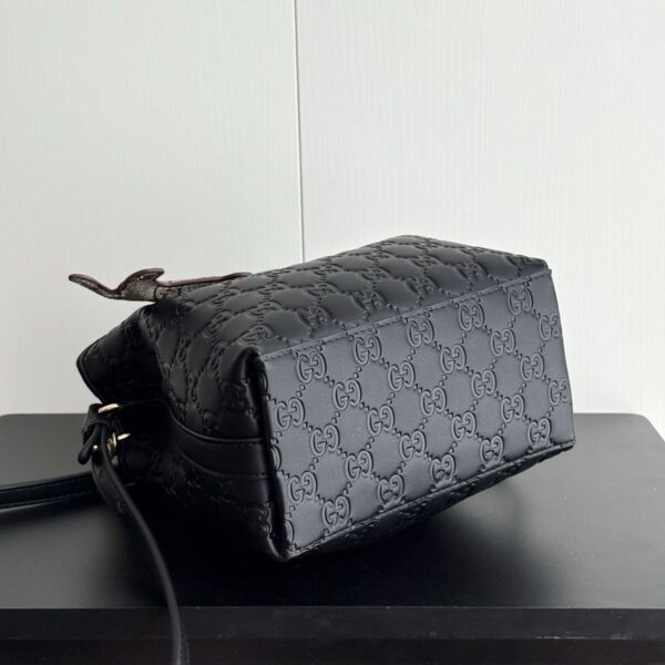 Iconic GG Handbag 815118