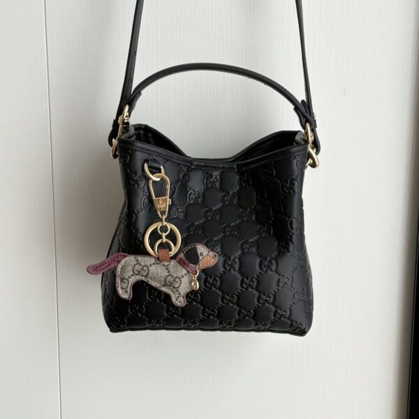 Iconic GG Handbag 815118