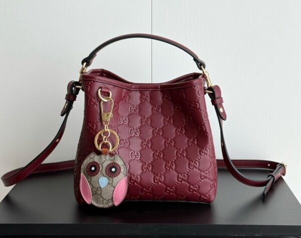 Iconic GG Handbag 815118
