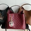 Iconic GG Handbag 815103