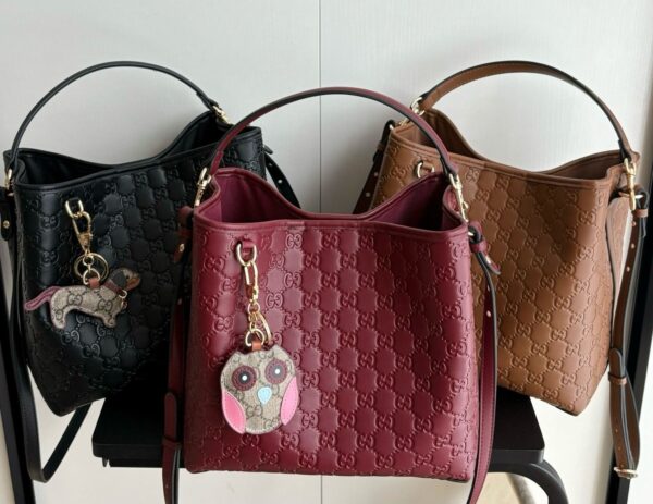 Iconic GG Handbag 815103