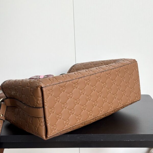 Iconic GG Handbag 815214