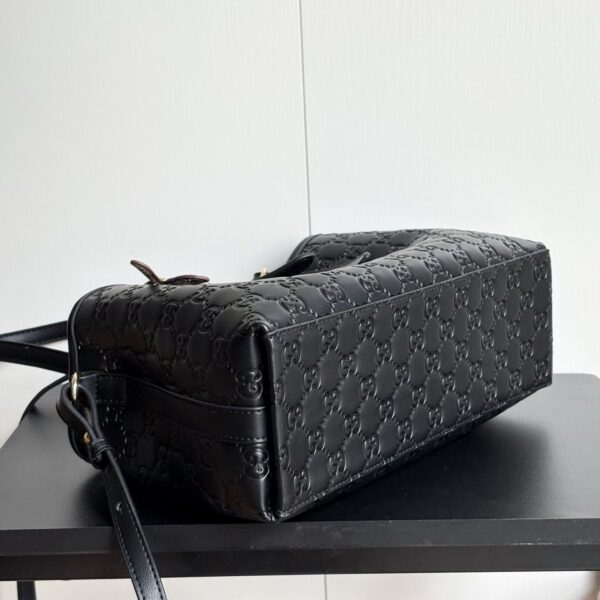Iconic GG Handbag 815214