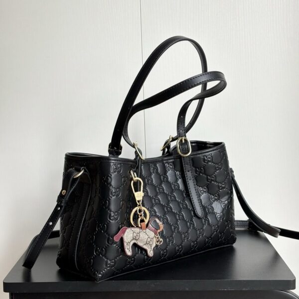 Iconic GG Handbag 815214