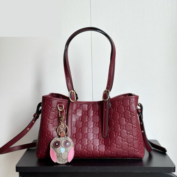 Iconic GG Handbag 815214