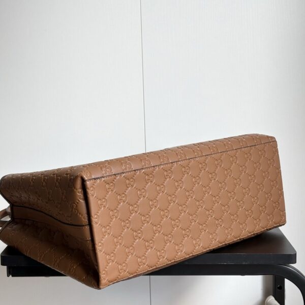 Iconic GG Handbag 815213