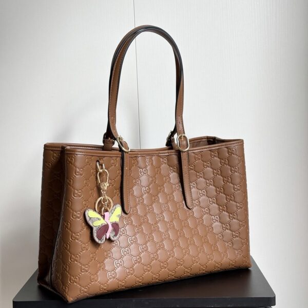 Iconic GG Handbag 815213