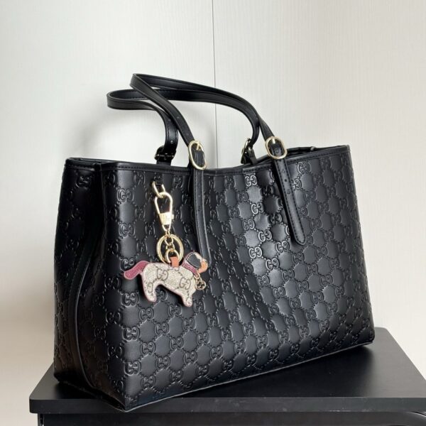 Iconic GG Handbag 815213