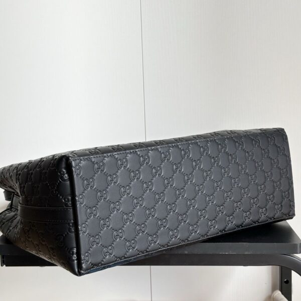 Iconic GG Handbag 815213