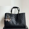 Iconic GG Handbag 815213