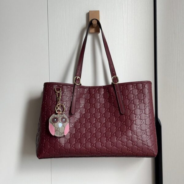 Iconic GG Handbag 815213