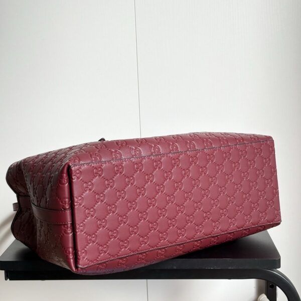Iconic GG Handbag 815213