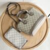 Iconic GG Handbag 811716