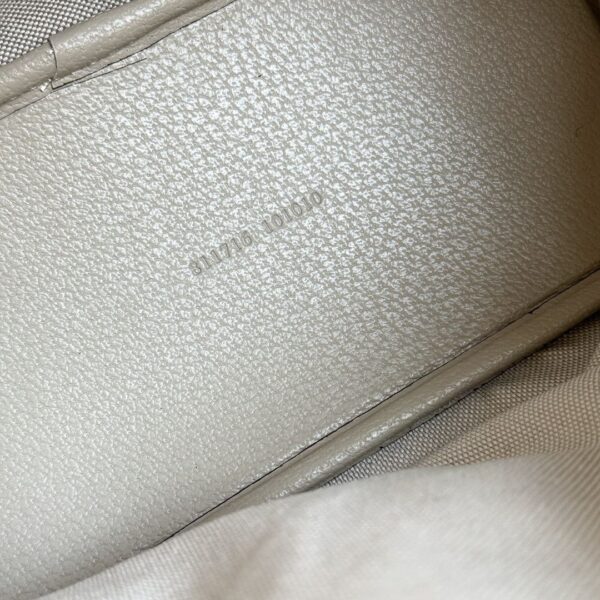 Iconic GG Handbag 811716