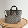 Iconic GG Handbag 811716