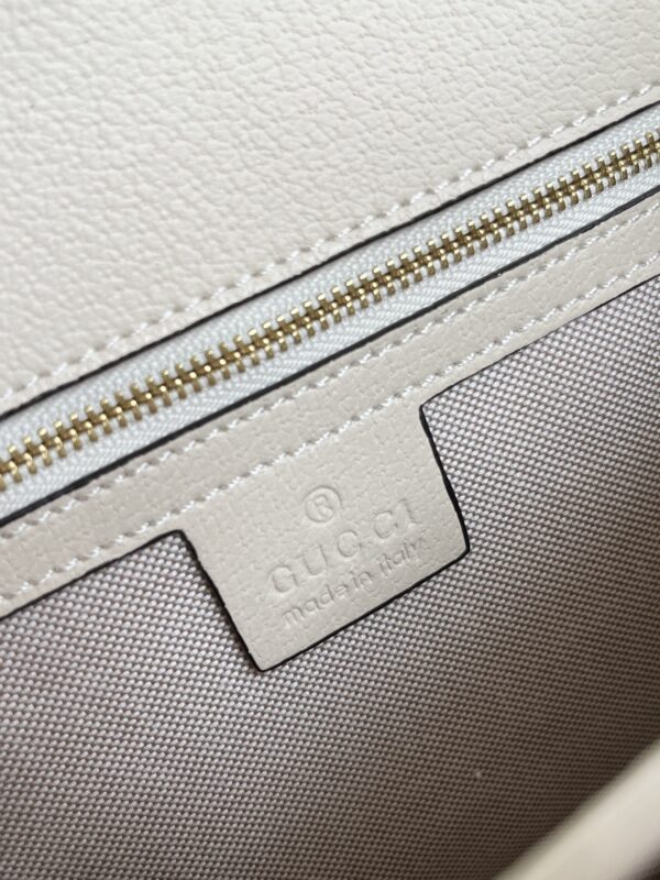 Iconic GG Handbag 651055.1
