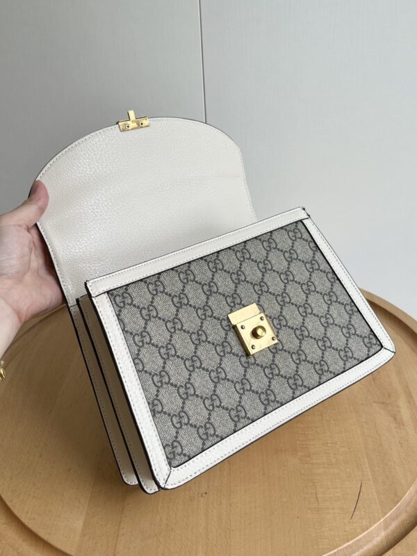Iconic GG Handbag 651055.1