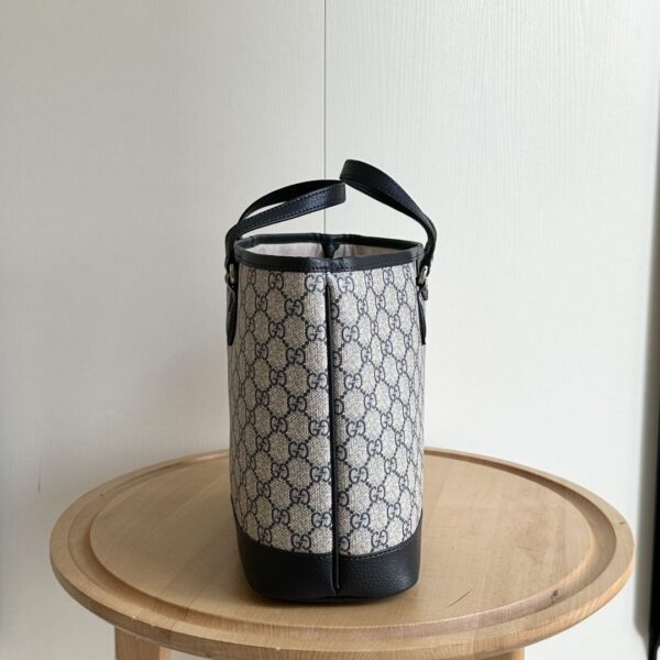 Iconic GG Handbag 765043