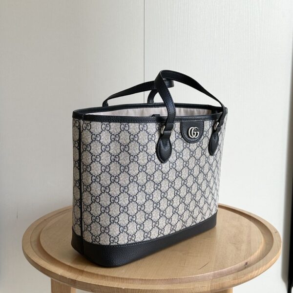 Iconic GG Handbag 765043