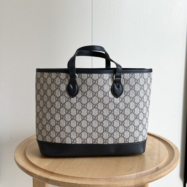 Iconic GG Handbag 765043