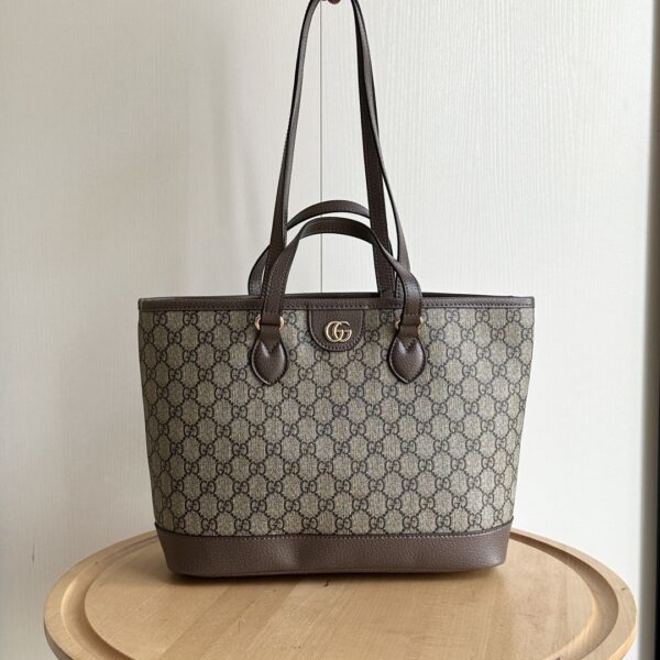 Iconic GG Handbag 765043
