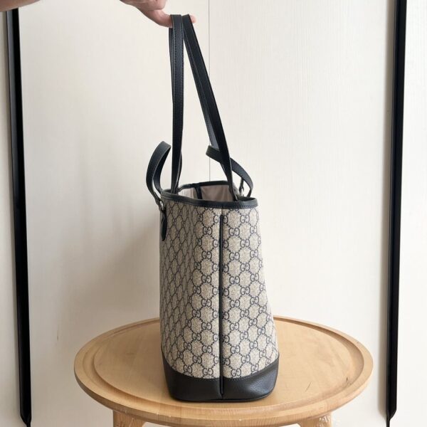 Iconic GG Handbag 739730