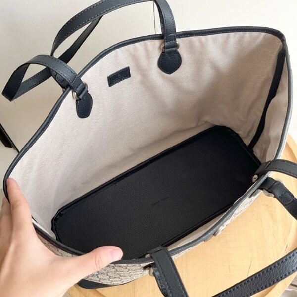 Iconic GG Handbag 739730