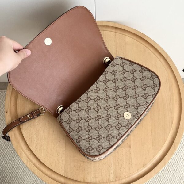 Iconic GG Handbag 815714.1