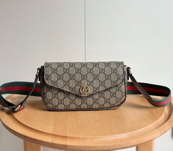 Iconic GG Handbag 764961
