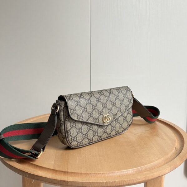 Iconic GG Handbag 764961