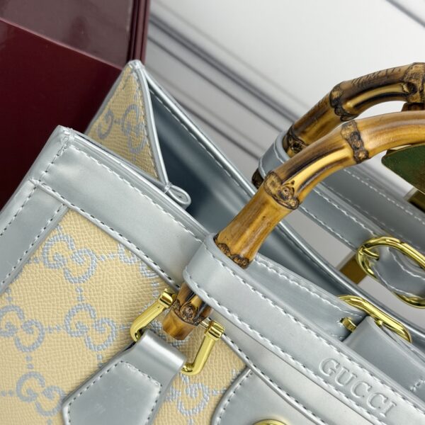 Iconic GG Handbag 655666