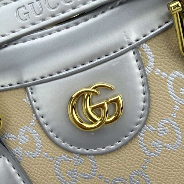 Iconic GG Handbag 655666