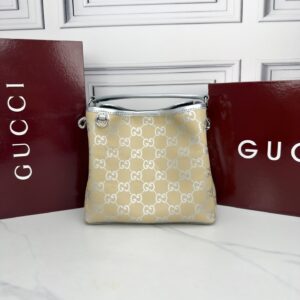 Iconic GG Handbag 815118