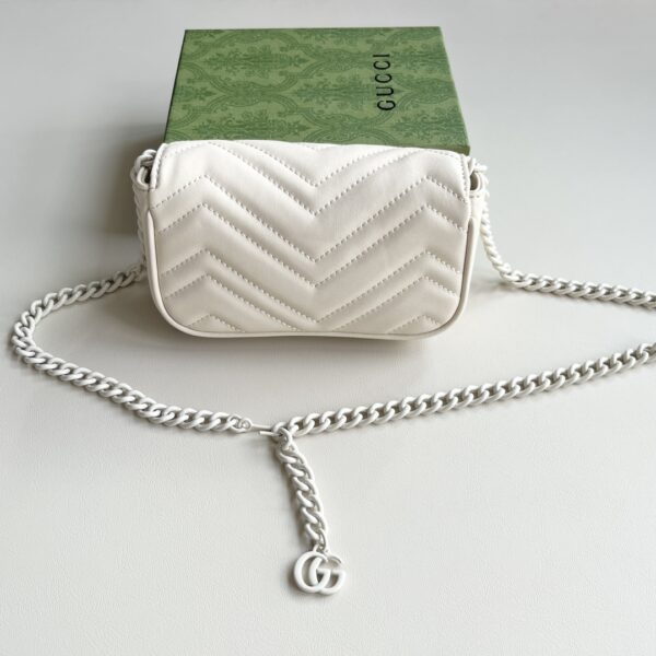 Iconic GG Handbag 476433-091