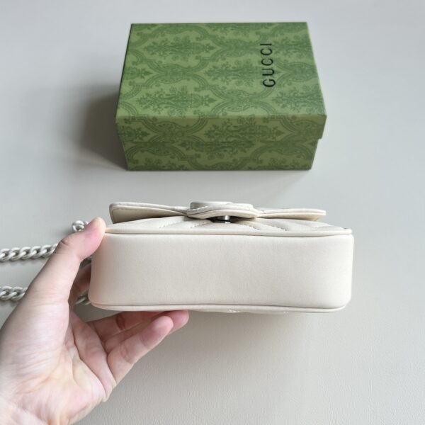 Iconic GG Handbag 476433-091