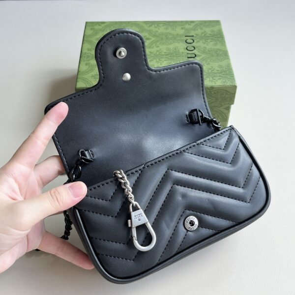Iconic GG Handbag 476433-091