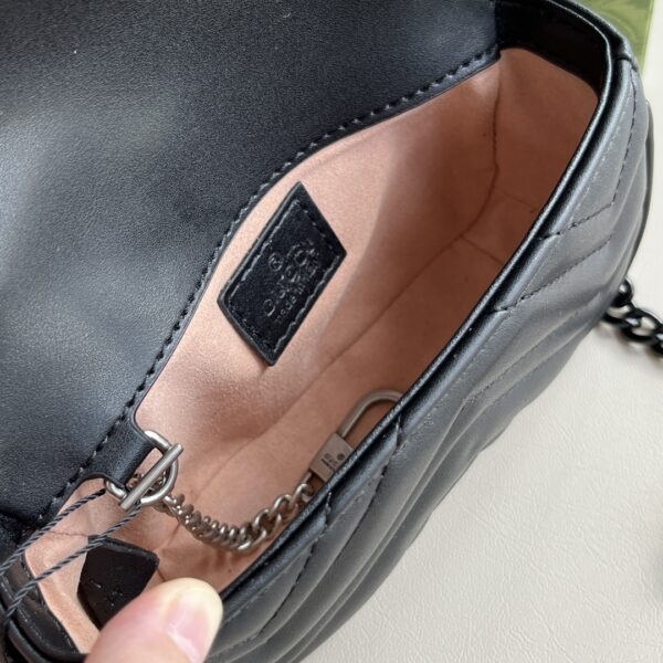 Iconic GG Handbag 476433-091