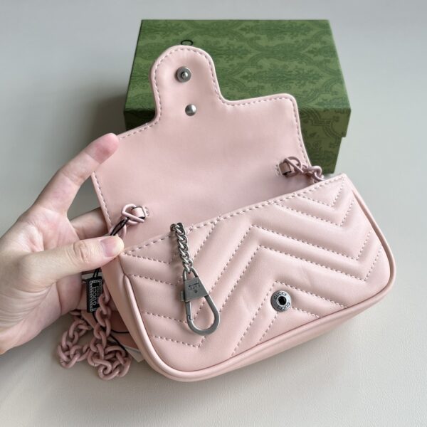 Iconic GG Handbag 476433-091