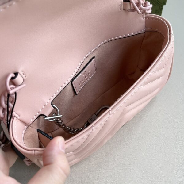 Iconic GG Handbag 476433-091