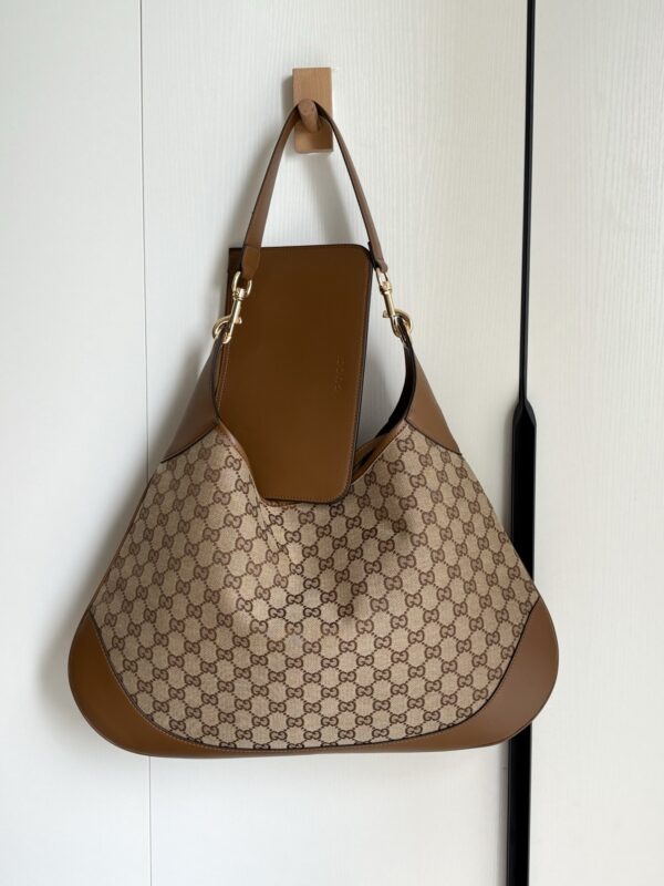 Iconic GG Handbag 815924-820169-815924