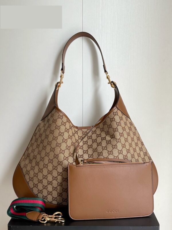 Iconic GG Handbag 815924-820169-815924