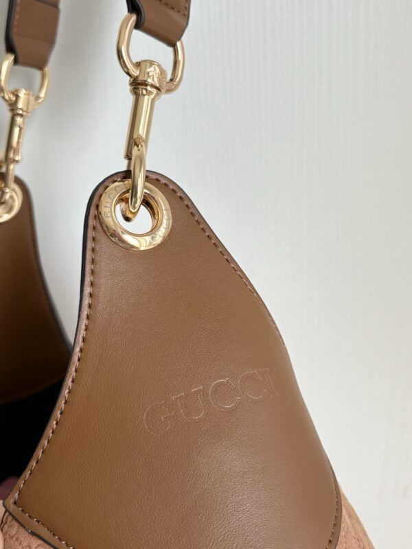 Iconic GG Handbag 815924-820169-815924